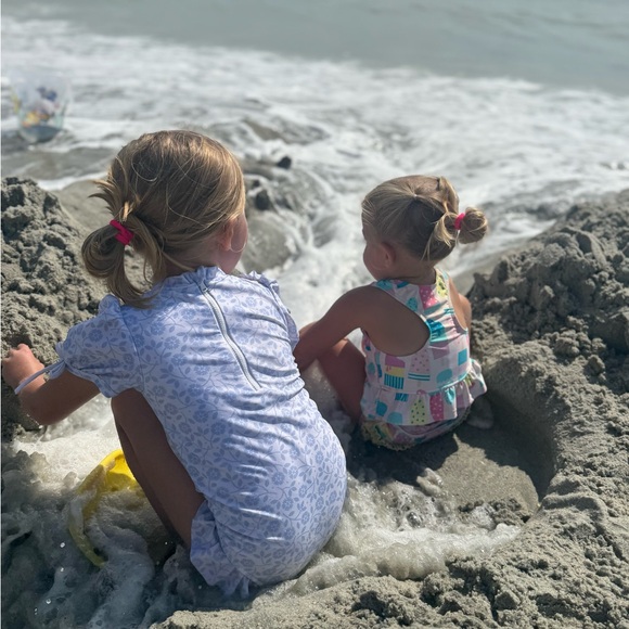 Meet your Posher, Lindsey - Picture 4 of 5